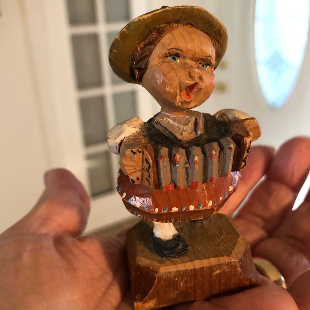 Anri Wood Carving Italy Vintage Man W/ Accordion